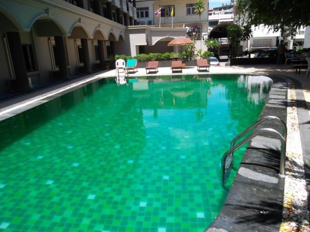 ฮันนี่ ลอดจ์ Villa Pattaya ภายนอก รูปภาพ